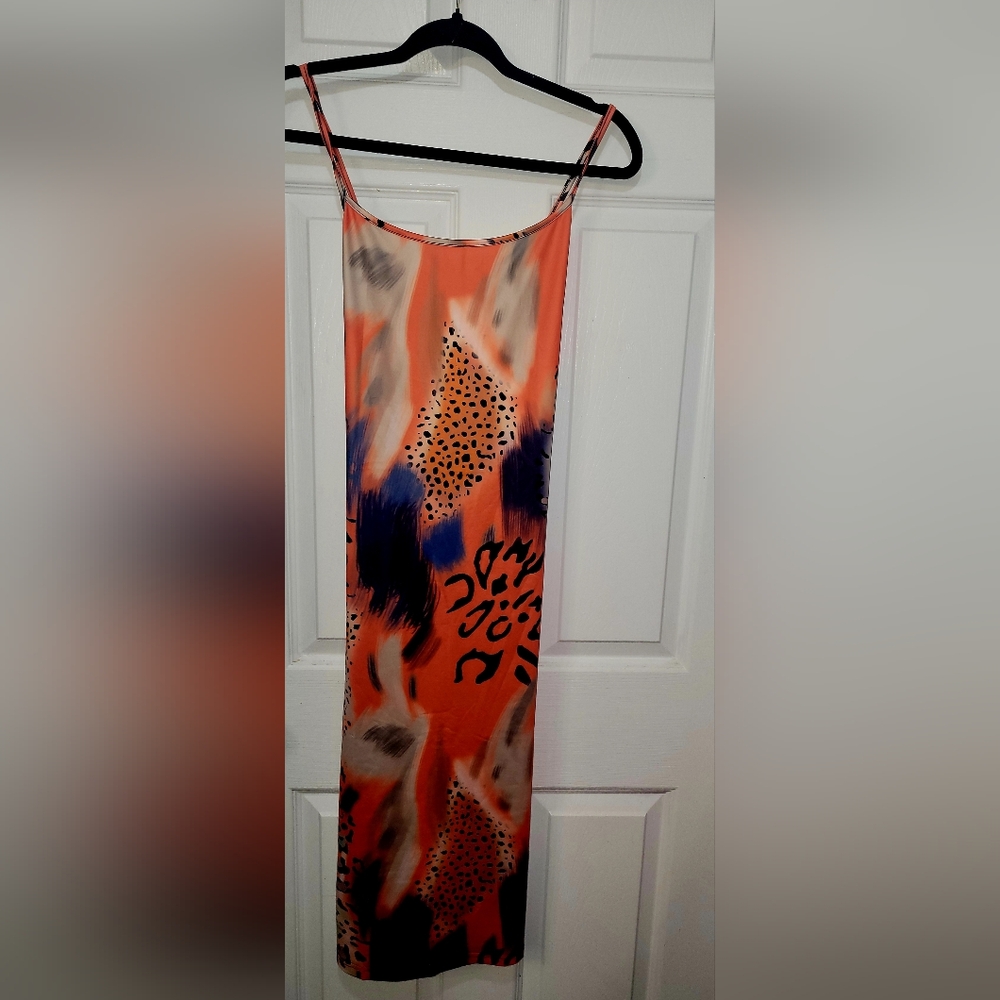 Sleeveless dress bright and form fitting